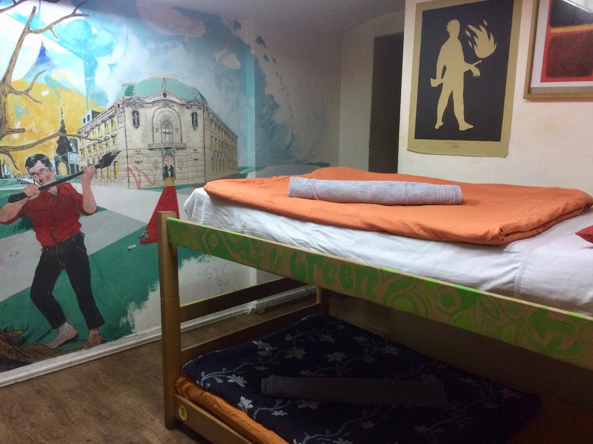Green Studio Hostel 贝尔格莱德 外观 照片